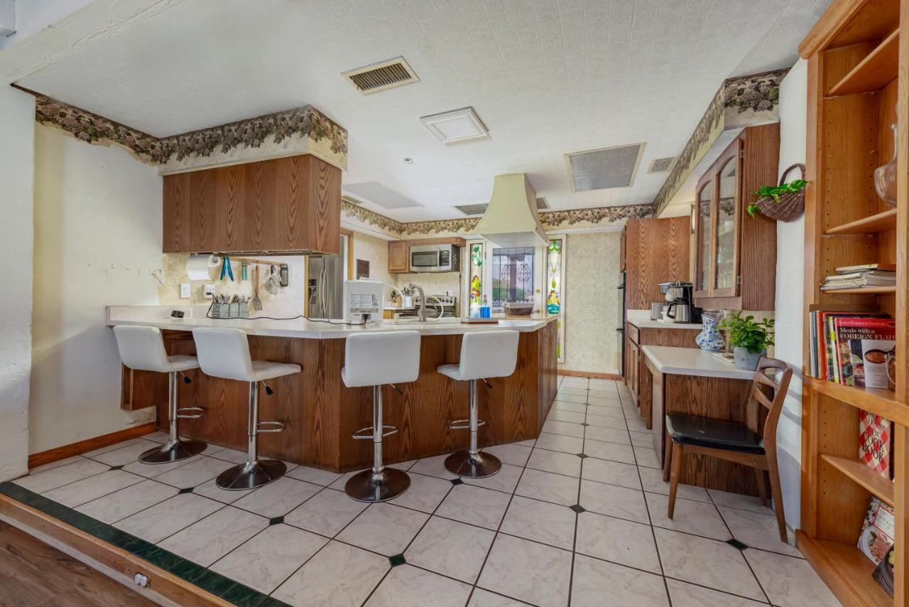 Smart Solution - Individual Private Bed-Pods In Gorgeous Shared Space - Women Only Dorm In Room 5 - Coed House - Full-Sized Mattresses In Individual Pods - With Built-In Private Storage - Gorgeous Shared Room - Affordable Luxury - Sparrow House Phoenix Esterno foto