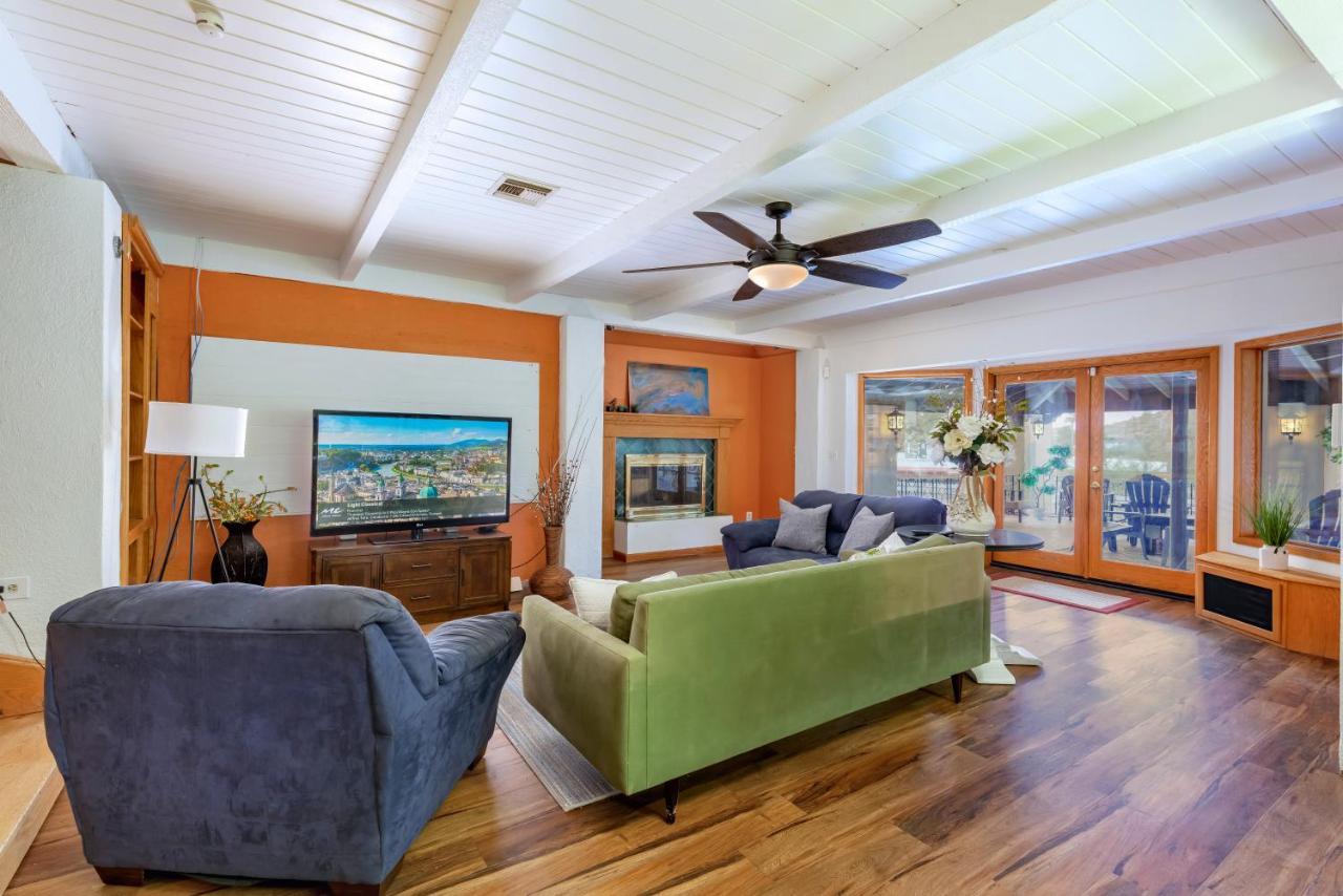 Smart Solution - Individual Private Bed-Pods In Gorgeous Shared Space - Women Only Dorm In Room 5 - Coed House - Full-Sized Mattresses In Individual Pods - With Built-In Private Storage - Gorgeous Shared Room - Affordable Luxury - Sparrow House Phoenix Esterno foto