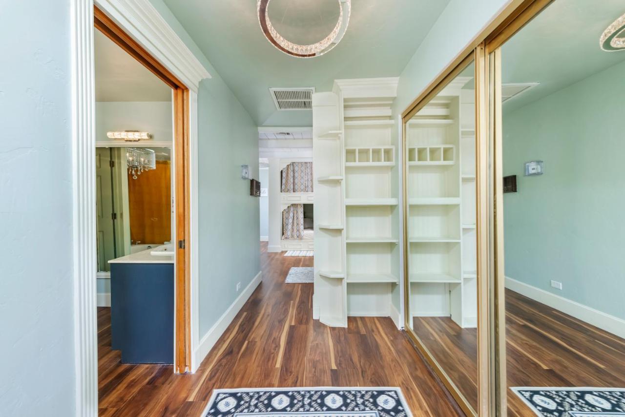 Smart Solution - Individual Private Bed-Pods In Gorgeous Shared Space - Women Only Dorm In Room 5 - Coed House - Full-Sized Mattresses In Individual Pods - With Built-In Private Storage - Gorgeous Shared Room - Affordable Luxury - Sparrow House Phoenix Esterno foto